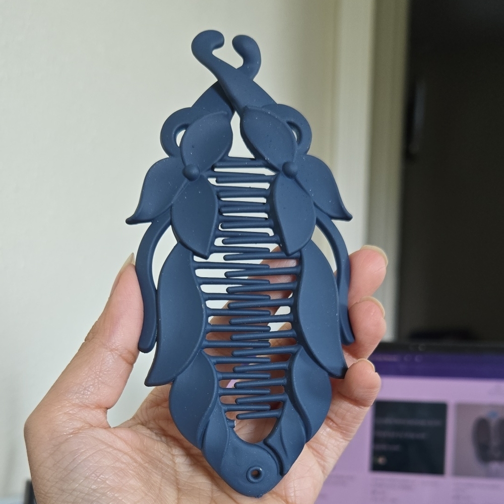 Navy Blue Hair Comb with Floral Design